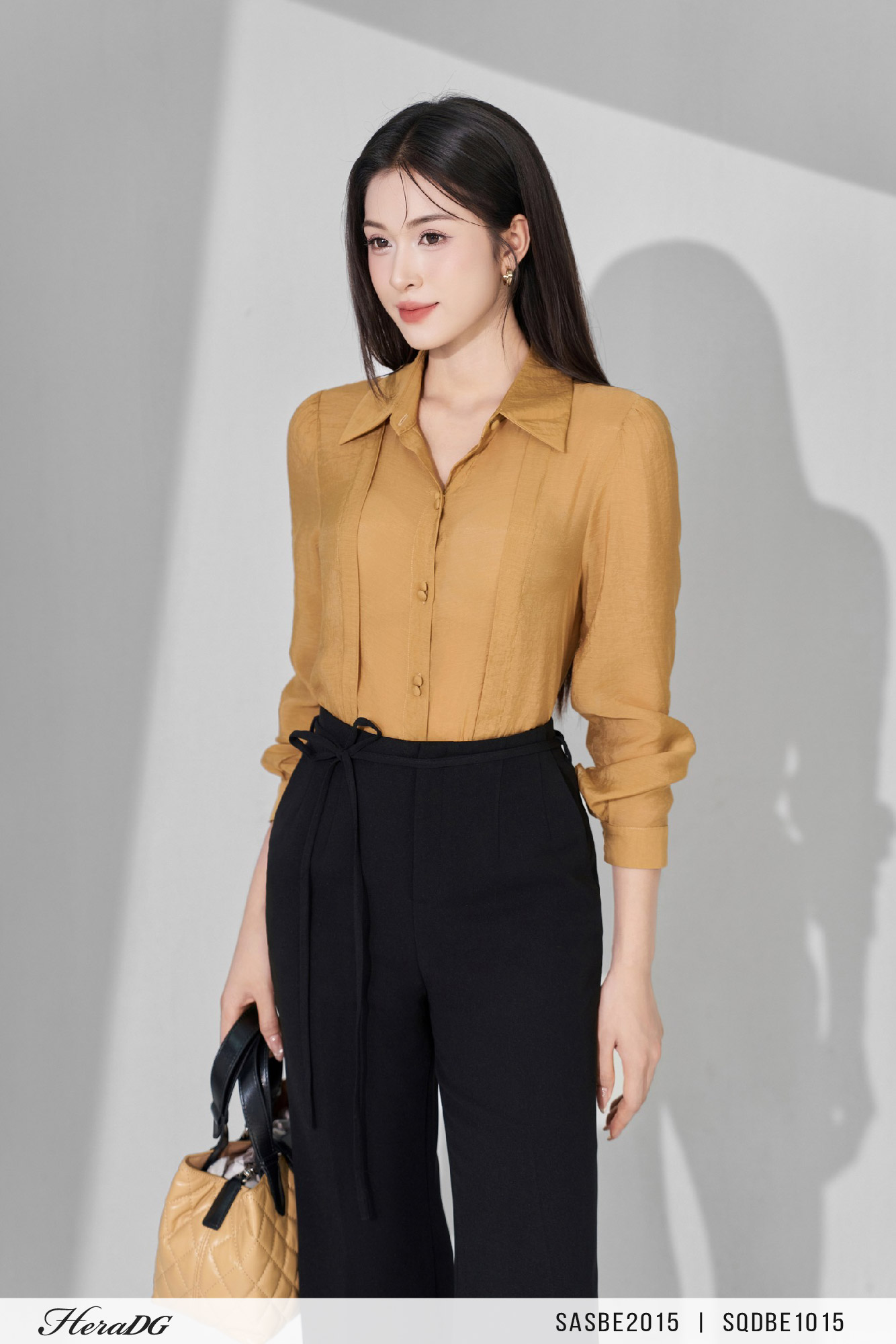 Ảnh của Áo sơ mi cổ đức